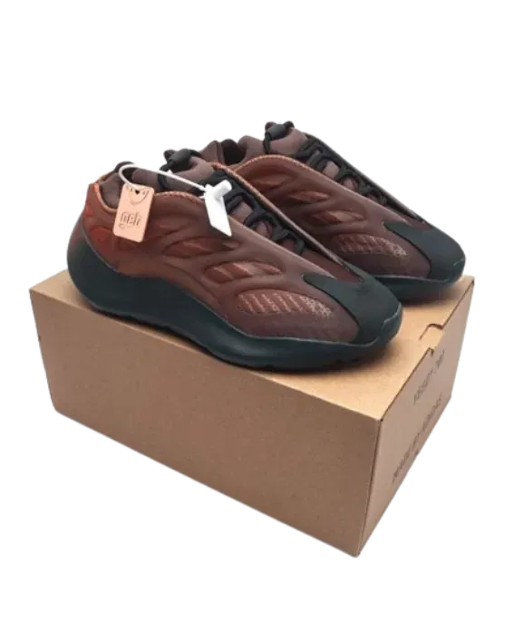 Yeezy 700 (8 Colorways)