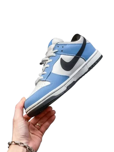 Sand Scorcher Dunks